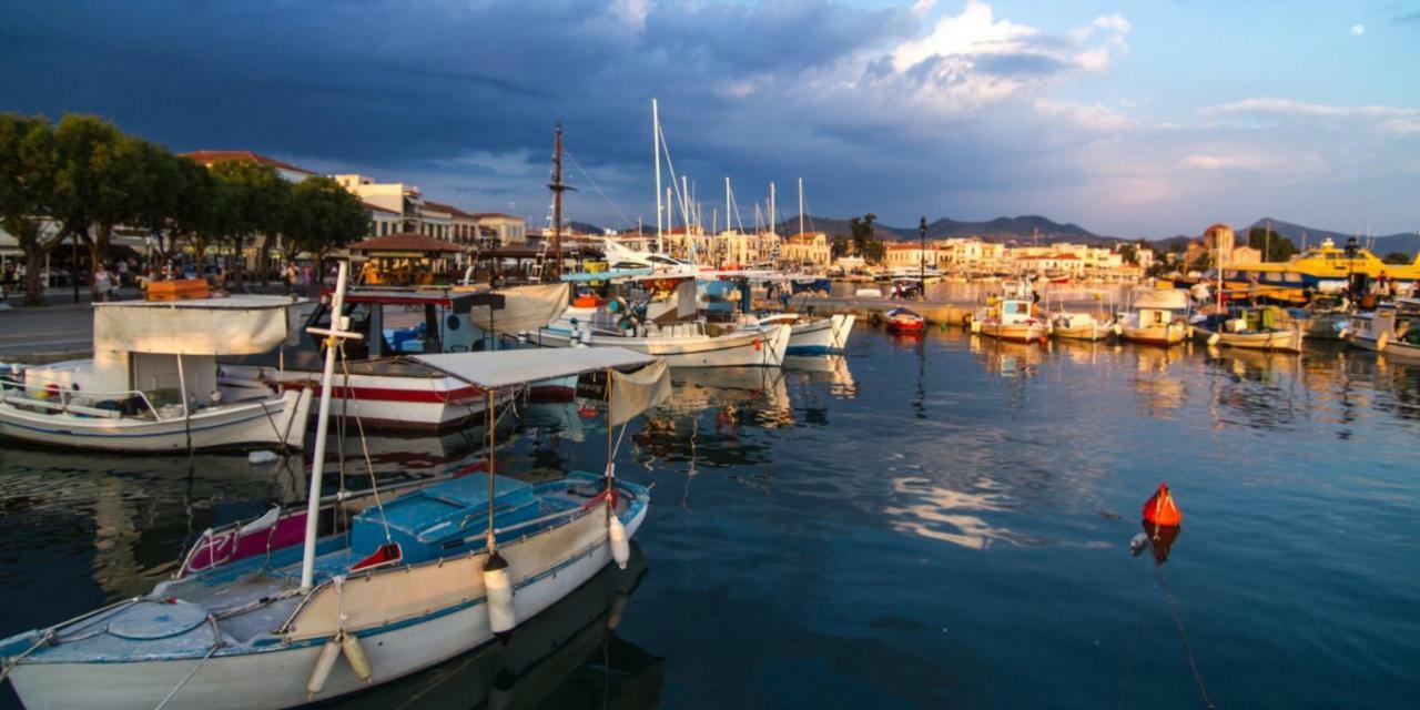 The Roof - Flat Sea View In Aegina Town Exterior foto
